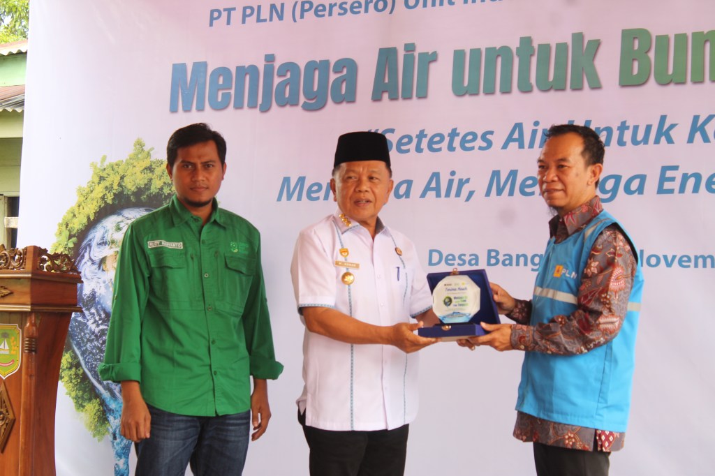 Kolaborasi Lembaga Riset Ekologi, PLN UIP SUMBAGTENG, dan Pemerintah Kabupaten Kepulauan Meranti Laksanakan Program Penyediaan Air Bersih dan Sanitasi Layak